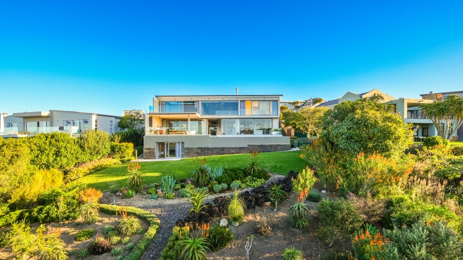 4 Bedroom Property for Sale in Oubaai Western Cape